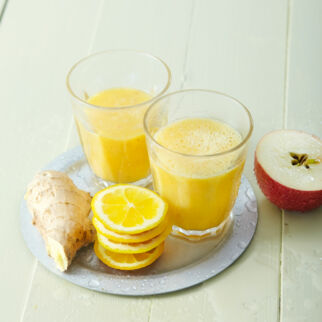 Sunshine-Smoothie mit Orange Sunshine-Smoothie mit Orange