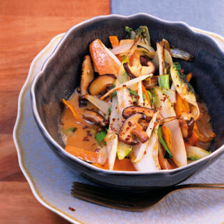 Chicorée mit Shiitakepilzen Chicorée mit Shiitakepilzen