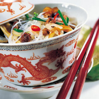 Glasnudelsalat mit Hack und Pilzen Glasnudelsalat mit Hack und Pilzen