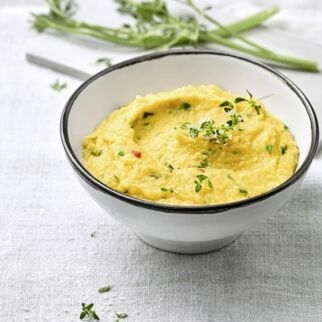 Süßkartoffel-Püree mit Sellerie Süßkartoffel-Püree mit Sellerie