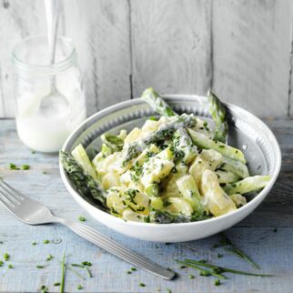 Kartoffelsalat mit grünem Spargel Kartoffelsalat mit grünem Spargel