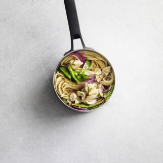 Linguine mit Rosmarin-Huhn Linguine mit Rosmarin-Huhn