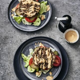 Falsche Hamburger
mit Salat Falsche Hamburger
mit Salat