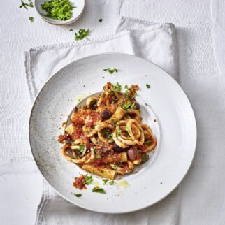 Tortiglioni mit
Tintenfisch Tortiglioni mit
Tintenfisch