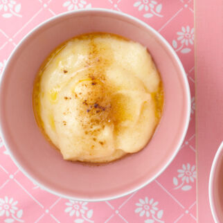 Grießbrei mit Zimtzucker Grießbrei mit Zimtzucker