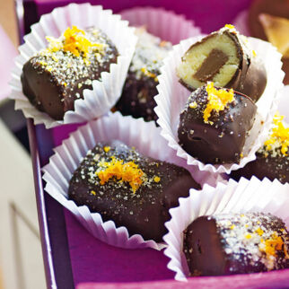 Nougat-Marzipan-Pralinen Nougat-Marzipan-Pralinen