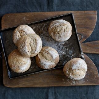 Brot backen Brötchen selber backen Brot backen Brötchen selber backen