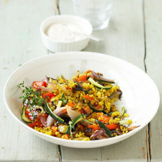 Gemüse-Couscous mit Tahini-Dressing Gemüse-Couscous mit Tahini-Dressing