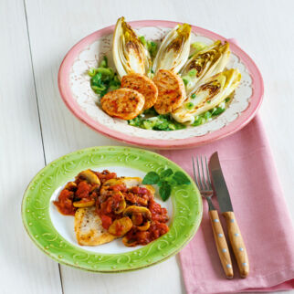 Paprika-Medaillons mit gebratenem Chicorée Paprika-Medaillons mit gebratenem Chicorée