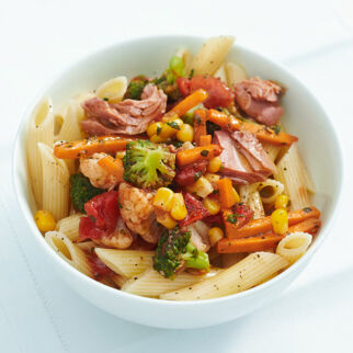 Penne mit Thunfisch Penne mit Thunfisch