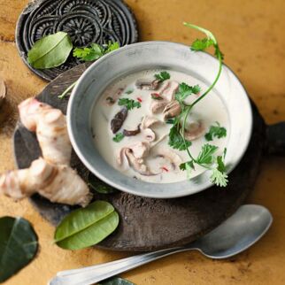 Kokossuppe mit Hähnchen Kokossuppe mit Hähnchen