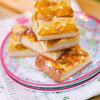 Sommerküche, Mirabellenkuchen mit Vanilleguss Zwetschgen Unterseite Rezepte Mirabellen