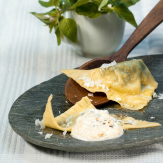 Kräuterravioli mit Nusssauce Kräuterravioli mit Nusssauce