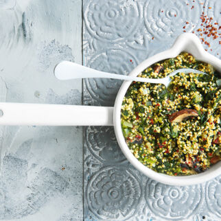 One-Pot-Hirse mit Spinat und Pilzen One-Pot-Hirse mit Spinat und Pilzen