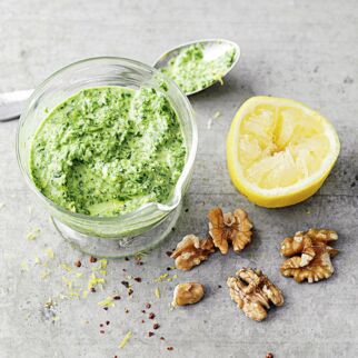 Grünkohl-Walnuss-Pesto Grünkohl-Walnuss-Pesto