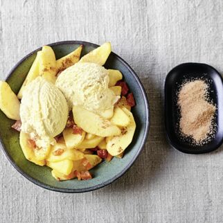 Apfelstückchen mit Zimt Apfelstückchen mit Zimt