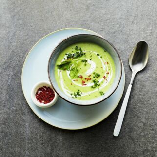 Kohlrabi-Erbsen-Suppe Kohlrabi-Erbsen-Suppe