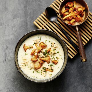 Topinamburcremesuppe mit Pilz-Topping Topinamburcremesuppe mit Pilz-Topping