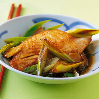 Fisch mit Fünf-Gewürze-Pulver Fisch mit Fünf-Gewürze-Pulver