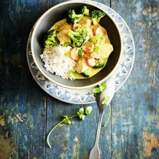 Hähnchencurrymit Reis Hähnchencurrymit Reis