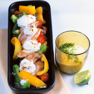 Kokos-Hähnchen-Auflauf Kokos-Hähnchen-Auflauf