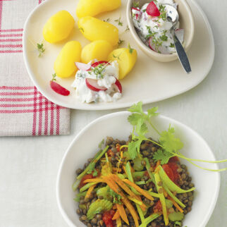 Pellkartoffeln mit Radieschen-Kresse-Quark Pellkartoffeln mit Radieschen-Kresse-Quark