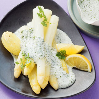 Spargel mit Kerbelschaum Spargel mit Kerbelschaum