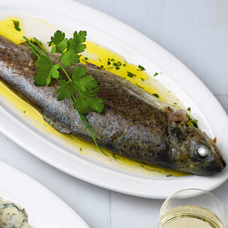 Forelle mit Kräutern Forelle mit Kräutern