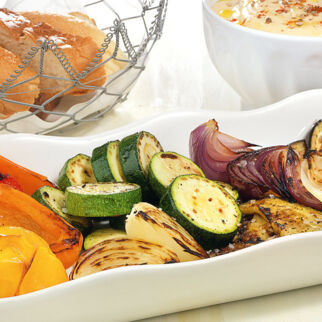 Ofengemüse mit Hummus Ofengemüse mit Hummus