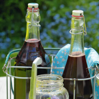 Rhabarbersaft Rhabarbersaft