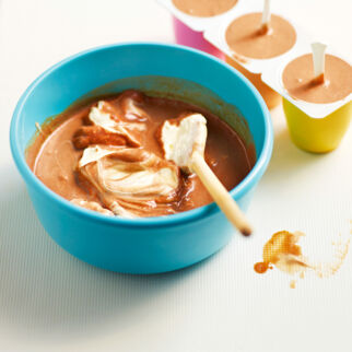 Schoggi-Nugat-Eis Schoggi-Nugat-Eis