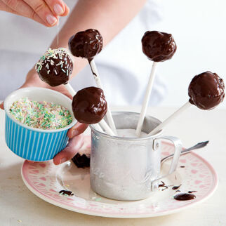 Cakepops mit Möhren Cakepops mit Möhren