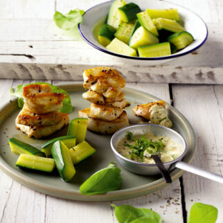 Hähnchentürme mit Sauerampfercreme Hähnchentürme mit Sauerampfercreme