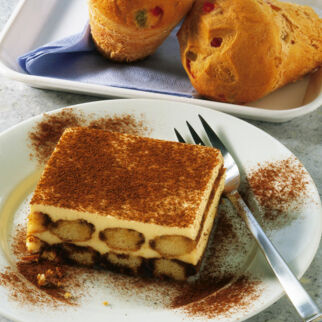 Tiramisu mit Eierlikör-Mascarpone Tiramisu mit Eierlikör-Mascarpone