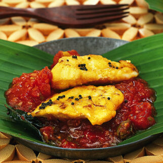 Fisch mit Tomatensauce Fisch mit Tomatensauce