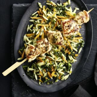 Zitronenhähnchen mit Orzo und Grünkohl Zitronenhähnchen mit Orzo und Grünkohl