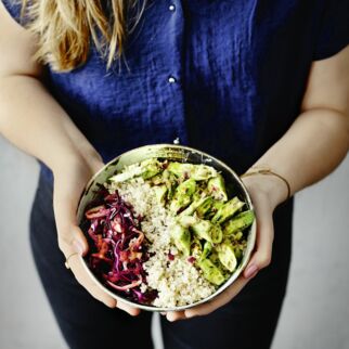 Okra-Curry mit Rotkohl und Quinoa Okra-Curry mit Rotkohl und Quinoa