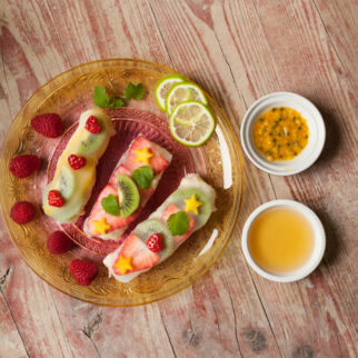 Süß-fruchtige Sommerrollen Süß-fruchtige Sommerrollen