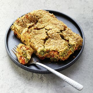 Grünkohl-Lasagne mit Cashew-Béchamel Grünkohl-Lasagne mit Cashew-Béchamel