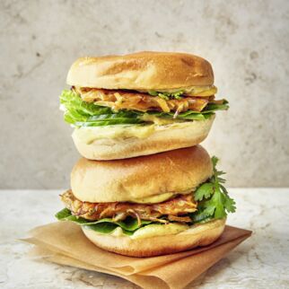 Zwiebelburger mit Mango Zwiebelburger mit Mango