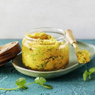 Möhrenbutter mit Koriander Möhrenbutter mit Koriander