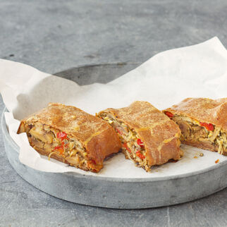 Vollkornstrudel mit Sojasprossen Vollkornstrudel mit Sojasprossen