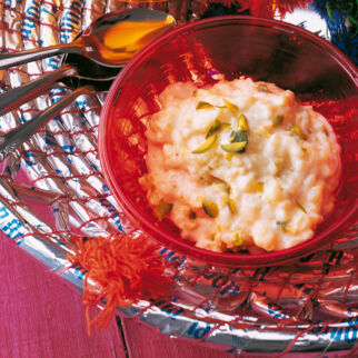 Milchreis mit Nüssen Milchreis mit Nüssen