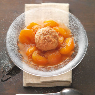 Topfenknödel mit Marillen Topfenknödel mit Marillen