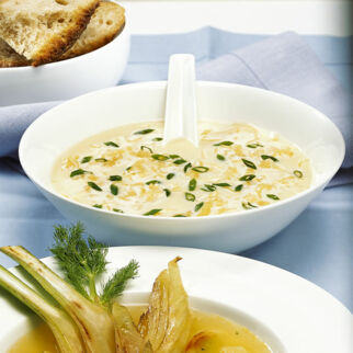 Kartoffelcremesuppe mit Sauerkraut Kartoffelcremesuppe mit Sauerkraut
