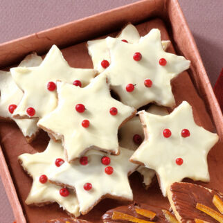 Schokoladensterne mit rosa Pfeffer Schokoladensterne mit rosa Pfeffer