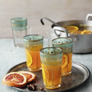 Zitrus-Kurkuma-Punsch Zitrus-Kurkuma-Punsch