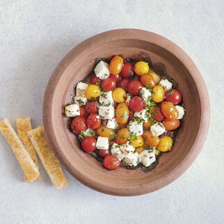 Tomaten-Tajine mit Feta Tomaten-Tajine mit Feta