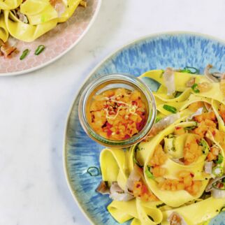 Nudeln mit Schinken und Melonentatar Nudeln mit Schinken und Melonentatar