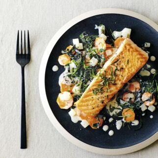 Mangoldpfanne mit Lachs Mangoldpfanne mit Lachs